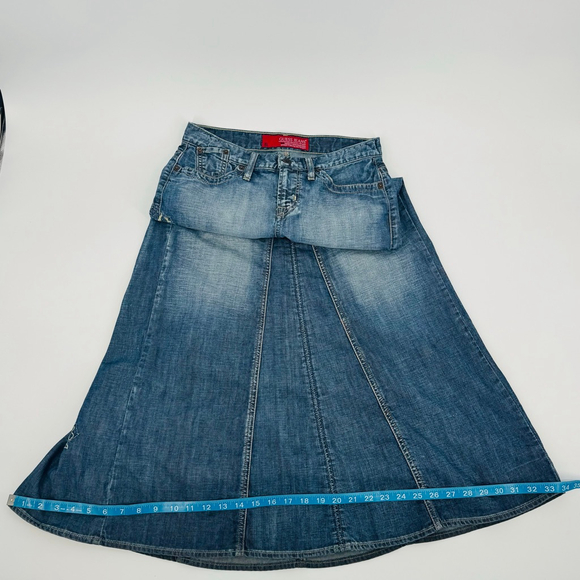 Y2K Guess Embroidered Flared Denim Maxi Skirt Size 26 Roses Western Boho - Picture 8 of 10